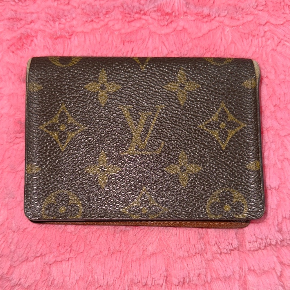 Louis Vuitton Monogram Authentic Card Holder